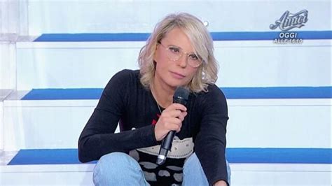 Maria De Filippi Torna A Lavoro Dopo La Morte Di Costanzo