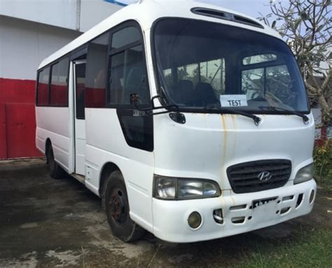 Hyundai County Bus | Carpenter Motors Vanuatu