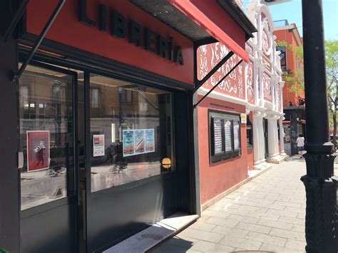 Filmoteca Espa Ola Reabre La Tienda Librer A Del Cine Dor Filmoteca