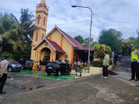 Ibadah Paskah Tahun Di Beberapa Gereja Di Kabupaten Soppeng