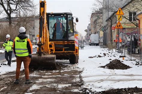 Przybyszewskiego W Remoncie Trwa Budowa Wiadukt W I Przebudowa Ulicy