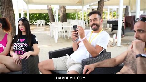 Rocco Instructs Newcomers In Hot Outdoor Orgy Lesson