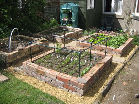 Raised Garden Bed Ideas Brick