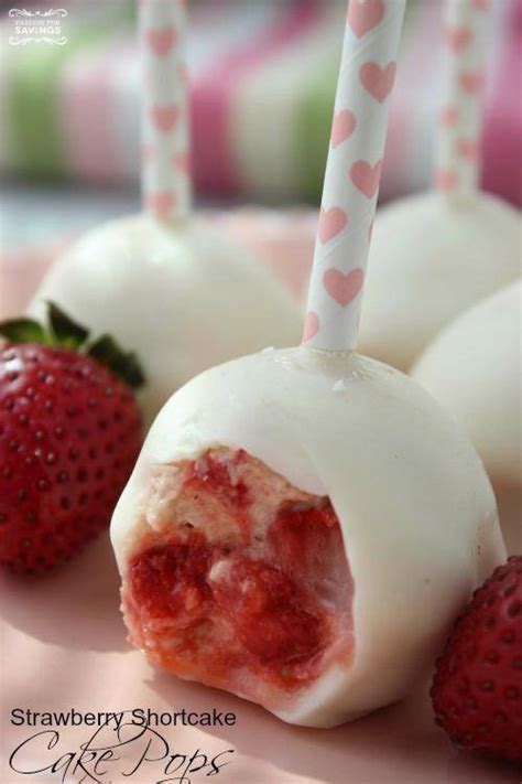 Strawberry Shortcake Cake Pops Recipe