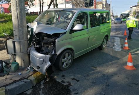 VIDEO FOTO O femeie și patru copii cu vârste între 2 și 6 ani au fost