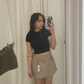 Fuslie Leslie Nude OnlyFans Photo Nudostar TV