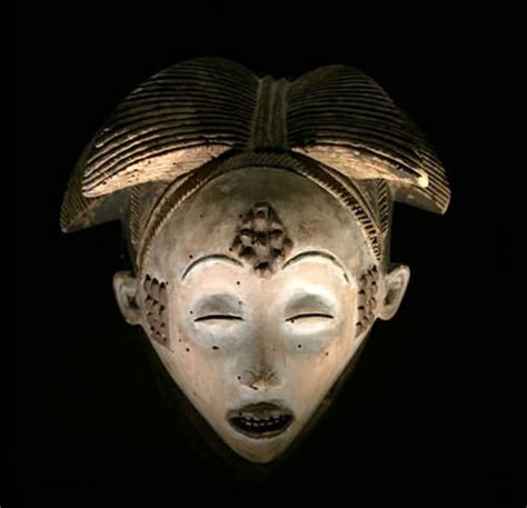 Punu Mask From The Exhibition Les For Ts Natales In Le Mus E Du Quai