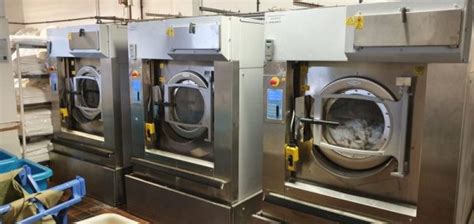 ELECTROLUX W4400H 45kgs Washer Extractors Laundryquip