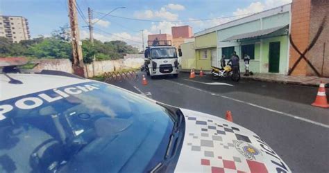 Encontro Mensal de Fuscas e Carros Antigos será domingo na Fepasa