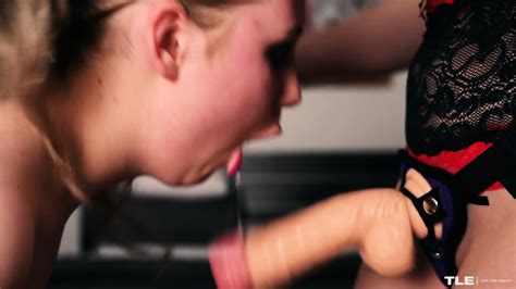 Strapon Dildo Fun Adora Rey