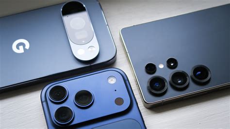 Google Pixel 10 Pro XL vs. Samsung Galaxy S25 Ultra: Which is the top