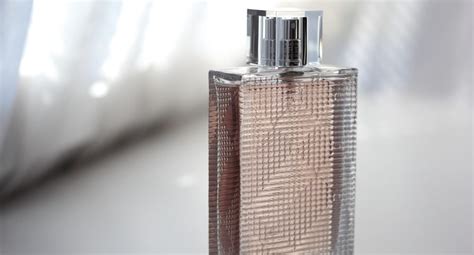 Total Imagen Burberry Sheer Perfume Abzlocal Mx