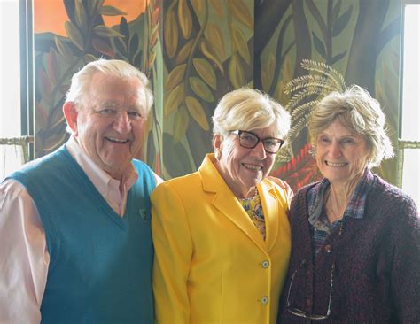 Elgin marcus movie theater reopens with state-of-the-art screens 4