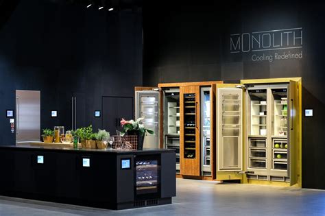 Холодильники класса люкс: новая серия Monolith от LIEBHERR