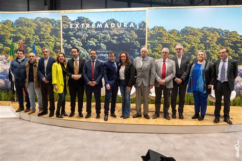 Provincia De Badajoz Muestra En Fitur Sus Potencialidades Extremadura