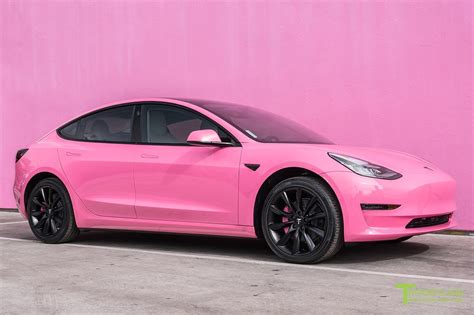 Project Pinky De Eerste Roze Tesla Model Ter Wereld