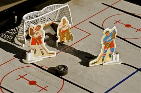 Trudiogmor Old Table Hockey Game