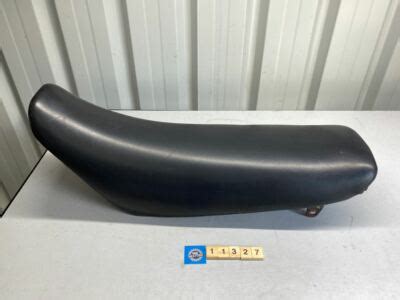 Kawasaki KX80 Seat 53001-1619 | eBay Australia