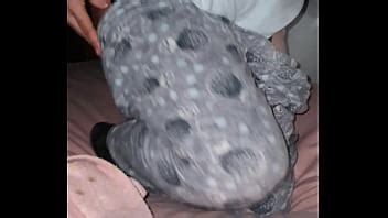 Dividindo a cama a madrasta carente prévia parte XVIDEOS