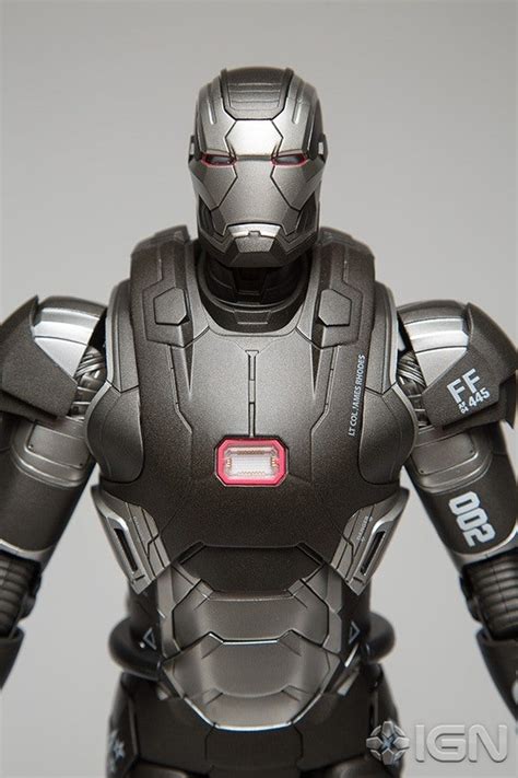 Examining Hot Toys Sideshow S Iron Man 3 War Machine And Iron Patriot