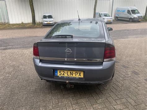 Opel Vectra C Gts V V Sloopvoertuig Grijs