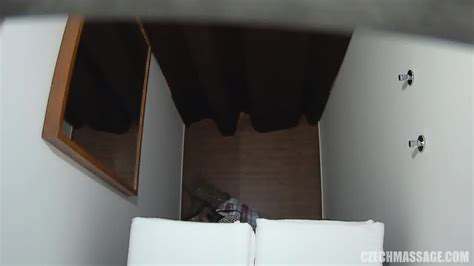 Amateur Lady Rides Masseur S Dick