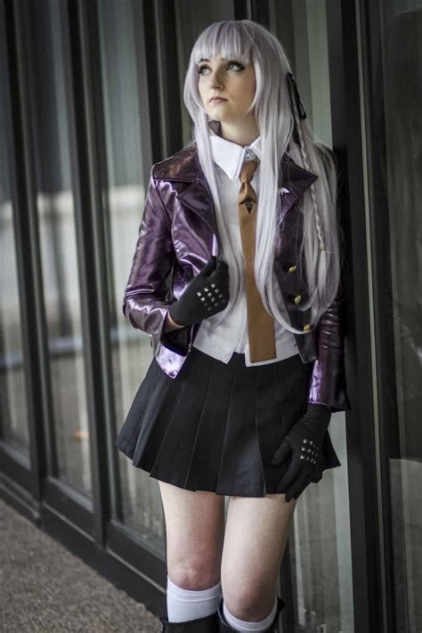 25 Cosplay Ideas Easy Enough For Anyone The Senpai Cosplay Blog