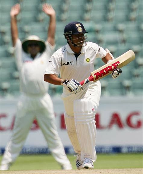 Sachin Tendulkar takes off for a run | ESPNcricinfo.com