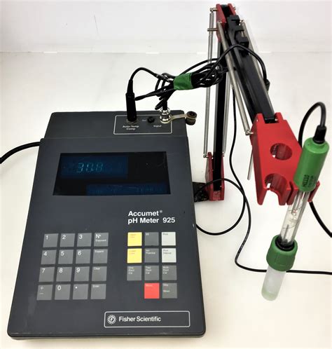 Used Fisher Accumet Ph Meter With Atc Probe And New Ph Electrode