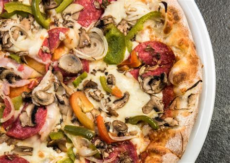 Highest Ranked Pizza Restaurants In Washington D C By Diners Stacker