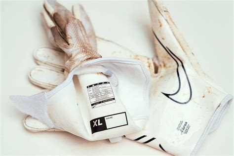 How To Clean American Football Gloves Nike Hr