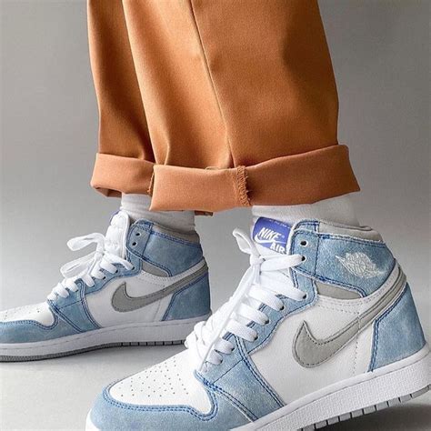 Commandez Votre Paire De Nike Air Jordan 1 Retro High Sur Limited