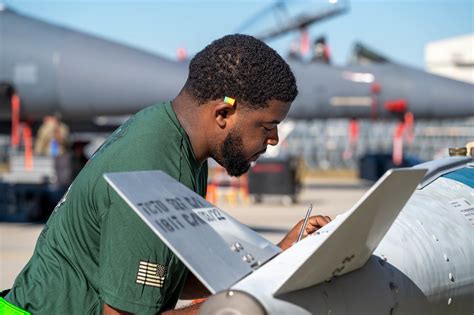 Sjafb Host Rd Quarter Weapons Load Competition Seymour Johnson Air