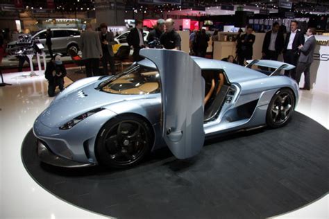 Koenigsegg Regera: The 1500HP Hybrid - PakWheels Blog