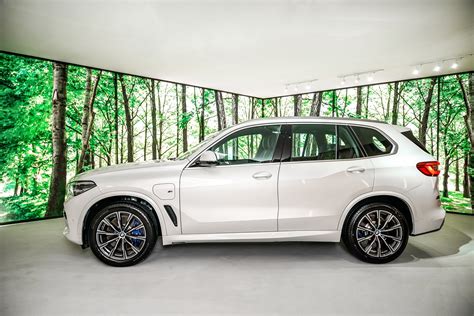 The Boss Gets Electrified With The New BMW X5 XDrive45e M Sport