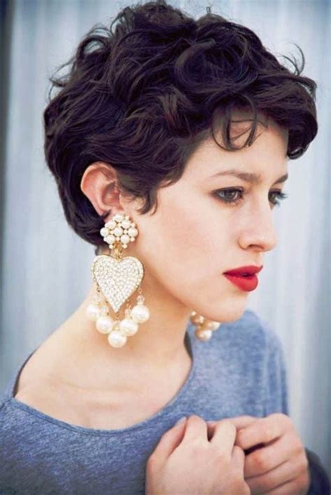 30 Stylish Pixie Hairstyles Ideas For Ladies Sheideas