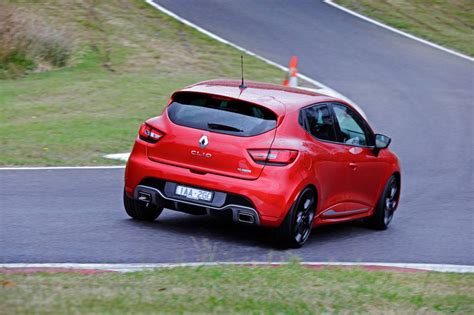 2014 Renault Clio R S 200 Rear Quarter ForceGT