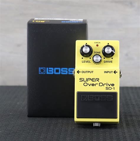 Boss SD-1 Super OverDrive (Silver Label) Yellow - K&S Music Center LLC