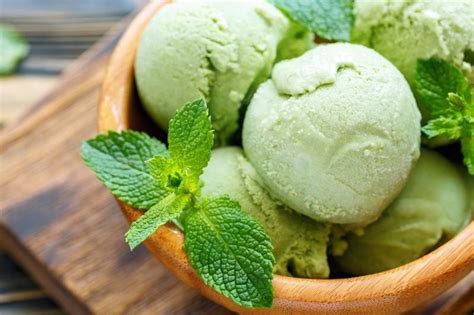 Il Gelato Veloce Alla Menta Viene Preparato Senza Gelatiera Ed Per