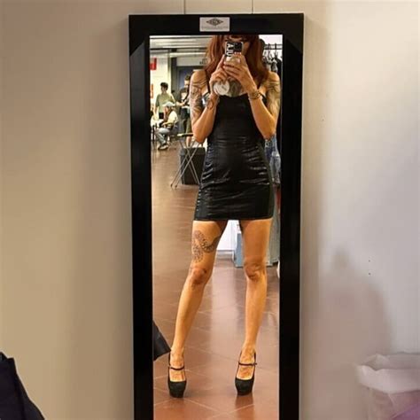 Asia Argento Nuda Su Instagram Le FOTO Hot Nella Vasca Da Bagno Dell Hotel Chronist