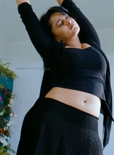 Anushka Shetty Telugu Mirchi Prabhas Hot Navel Hd Caps Indiancelebblog