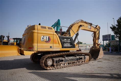 Like New Cat Crawler Excavator Al Marwan