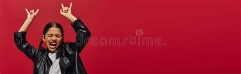 Trendy Brunette Preteen Girl With Hairstyle Stock Photo Image Of Fashionforward Pose