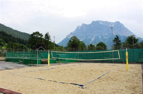 Beach Volleyball Platz Lusspark In Lermoos