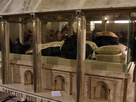 St Padre Pios Body Exhumed Italy When St Pio S Crypt Wa Flickr