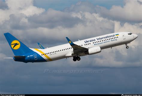 UR PSX Ukraine International Airlines Boeing 737 8EH WL Photo By