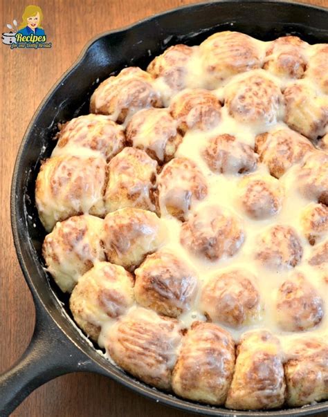 Pull Apart Cinnamon Rolls Quick And Easy Using Frozen Yeast Rolls