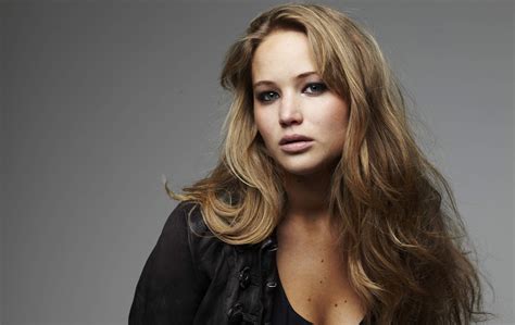 Hacker Divulga Fotos Ntimas De Jennifer Lawrence Na Rede E Tem Foto De