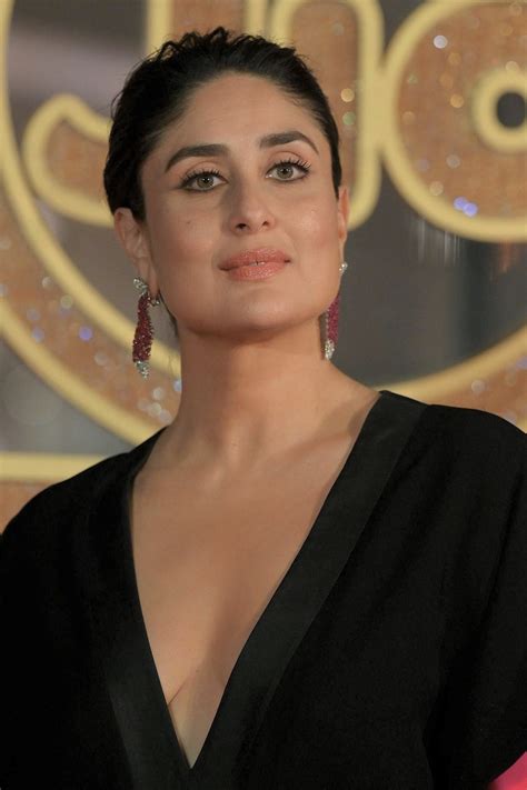 Kareena Kapoor X Mickey Contractor Makeup R Bollywoodfashion