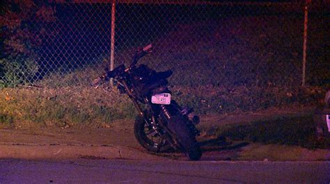 Car Runs Stop Sign Hits Motorcyclist Omaha Police Say